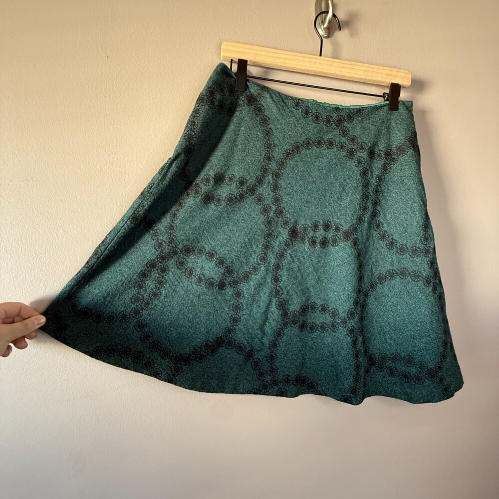Women's 8 Boden Green and Black Circles A Line Skirt - Picture 4 of 7